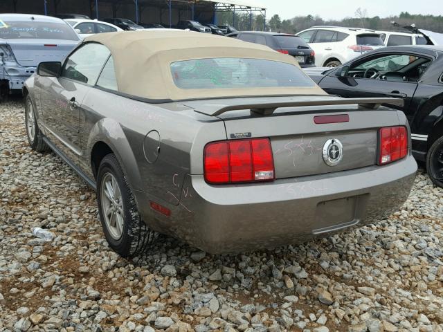 1ZVFT84N155225072 - 2005 FORD MUSTANG BROWN photo 3