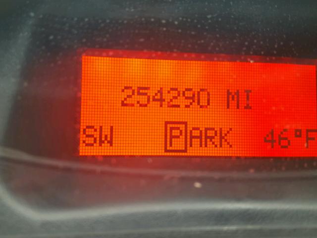 2G2WP552571152291 - 2007 PONTIAC GRAND PRIX BLACK photo 8