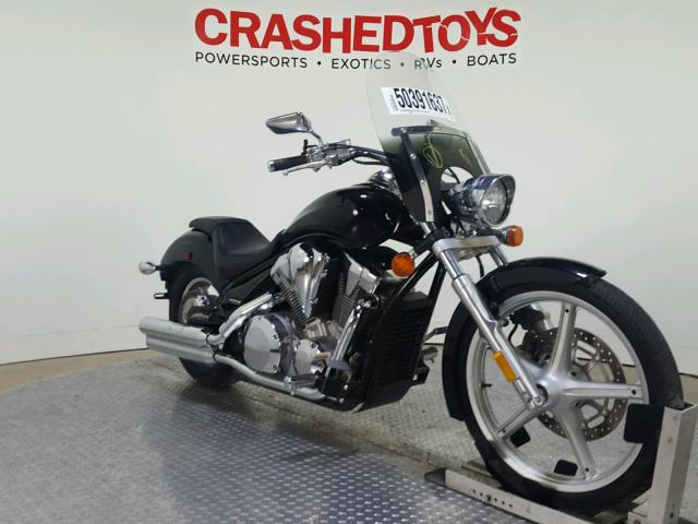 JH2SC6704AK000587 - 2010 HONDA VT1300 CS შავი ფოტო 2