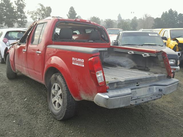 1N6AD07W76C400015 - 2006 NISSAN FRONTIER C RED photo 3