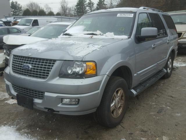 1FMFU205X6LA80125 - 2006 FORD EXPEDITION SILVER photo 2