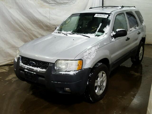 1FMYU931X4KB37193 - 2004 FORD ESCAPE XLT SILVER photo 2