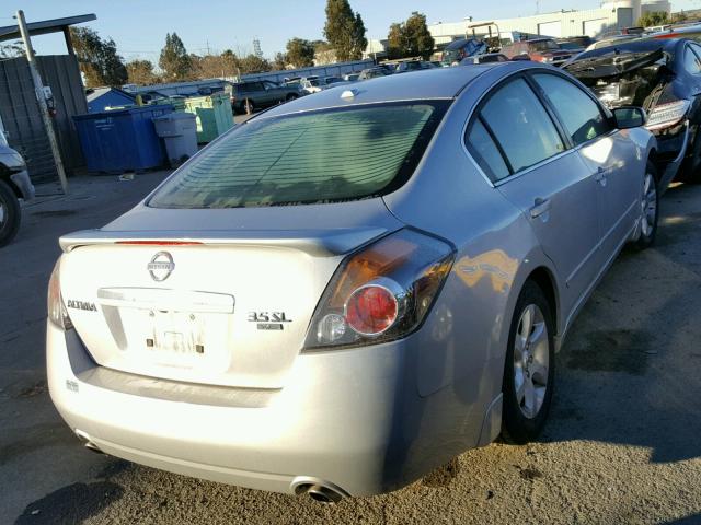 1N4BL21E48N489884 - 2008 NISSAN ALTIMA 3.5 SILVER photo 4