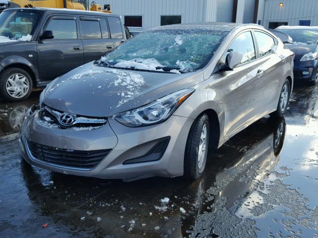 5NPDH4AE1EH532282 - 2014 HYUNDAI ELANTRA SE SILVER photo 2