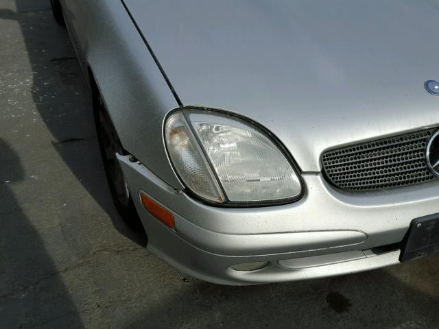 WDBKK49F73F290190 - 2003 MERCEDES-BENZ SLK 230 KO SILVER photo 9