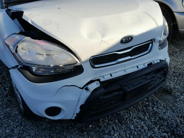 KNDJT2A6XC7407846 - 2012 KIA SOUL + WHITE photo 9