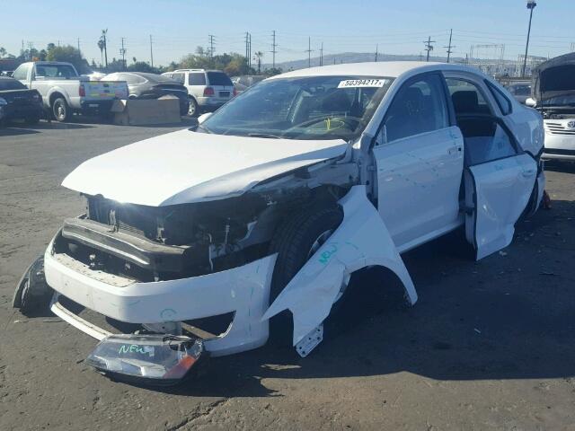 1VWAP7A36CC037409 - 2012 VOLKSWAGEN PASSAT S თეთრი ფოტო 2