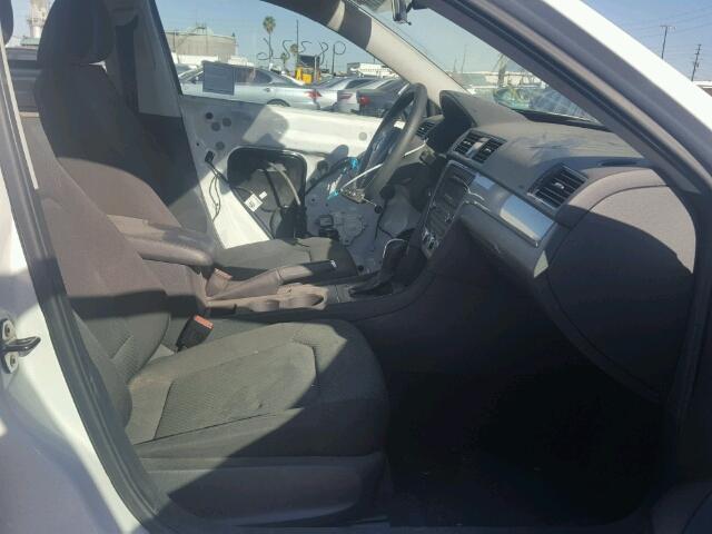 1VWAP7A36CC037409 - 2012 VOLKSWAGEN PASSAT S თეთრი ფოტო 5