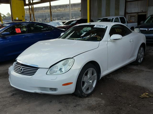 JTHFN48YX30044765 - 2003 LEXUS SC 430 WHITE photo 2