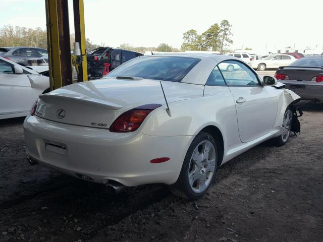 JTHFN48YX30044765 - 2003 LEXUS SC 430 WHITE photo 4