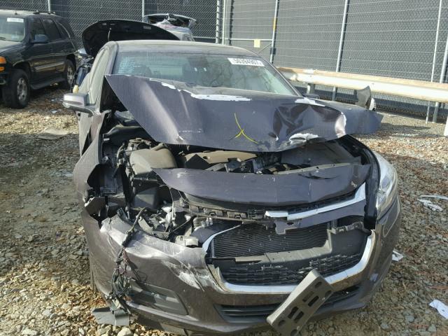 1G11C5SL3FF238696 - 2015 CHEVROLET MALIBU 1LT იასამნისფერი ფოტო 9