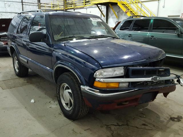 1GNDT13W7Y2188893 - 2000 CHEVROLET BLAZER BLUE photo 1