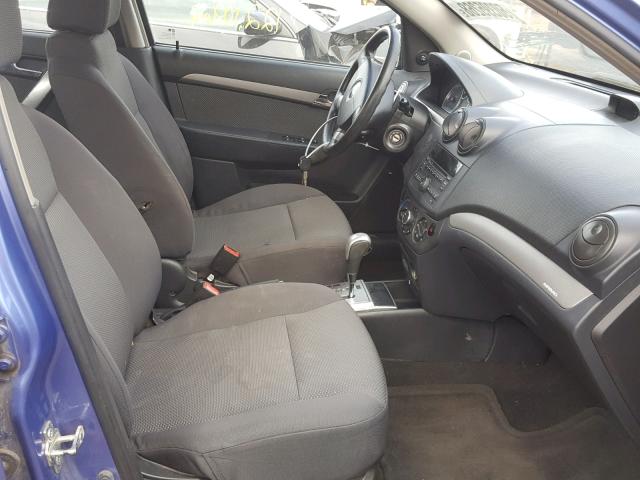 KL1TD56E69B628672 - 2009 CHEVROLET AVEO LS BLUE photo 5