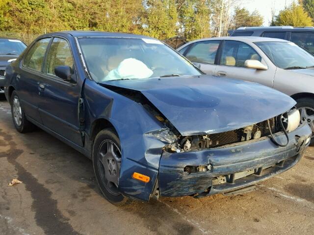 1N4BU31DXVC235906 - 1997 NISSAN ALTIMA XE GREEN photo 1