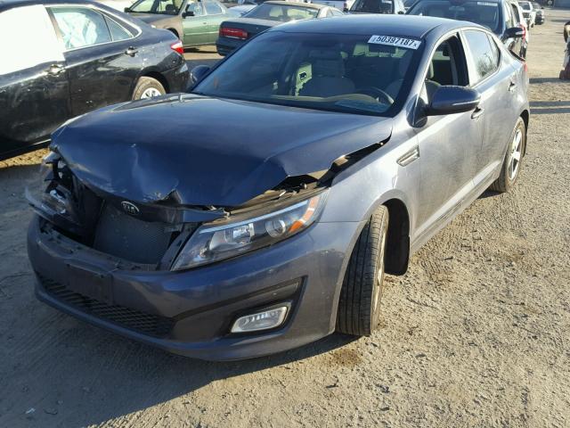 KNAGM4A79F5605228 - 2015 KIA OPTIMA LX GRAY photo 2