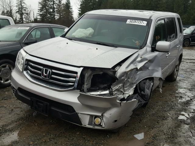 5FNYF4H69CB036177 - 2012 HONDA PILOT EXL SILVER photo 2