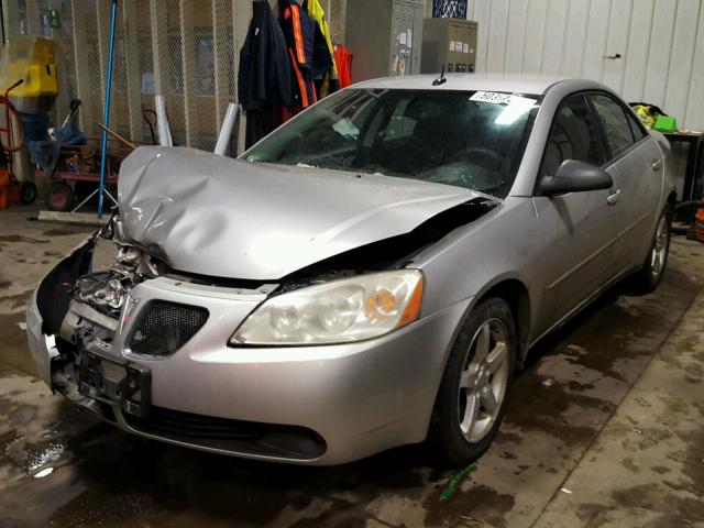 1G2ZG57N184123753 - 2008 PONTIAC G6 BASE SILVER photo 2