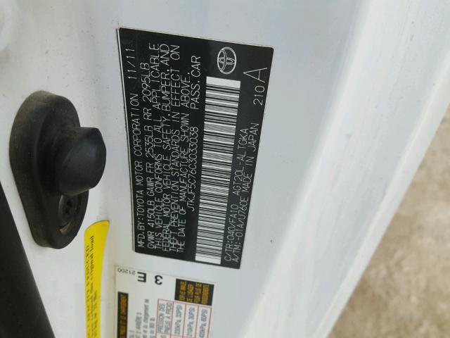 JTKJF5C76C3033038 - 2012 TOYOTA SCION TC 白色 照片 10