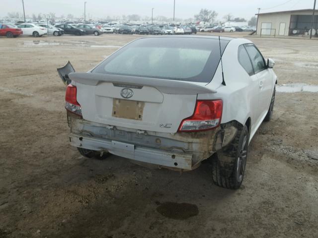 JTKJF5C76C3033038 - 2012 TOYOTA SCION TC 白色 照片 4