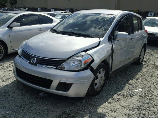 3N1BC13EX9L375216 - 2009 NISSAN VERSA S SILVER photo 2