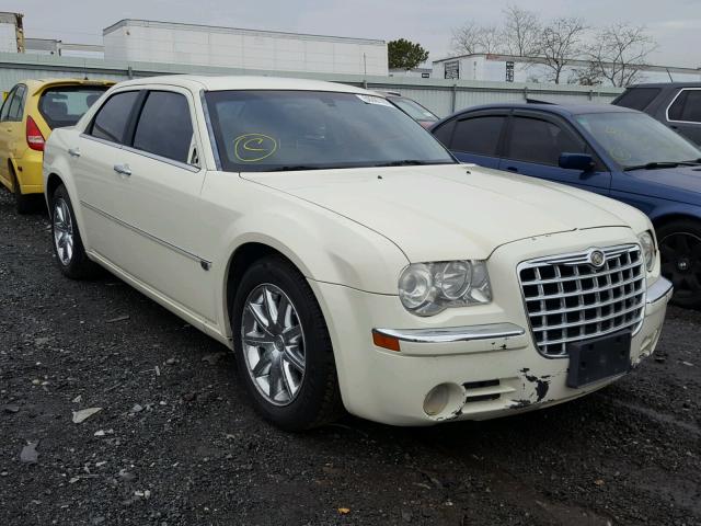 2C3KA63H57H659647 - 2007 CHRYSLER 300C WHITE photo 1