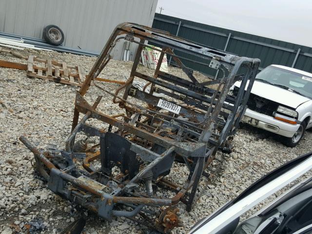 3NSRUE878FG878076 - 2015 POLARIS RANGER CRE BURN photo 2