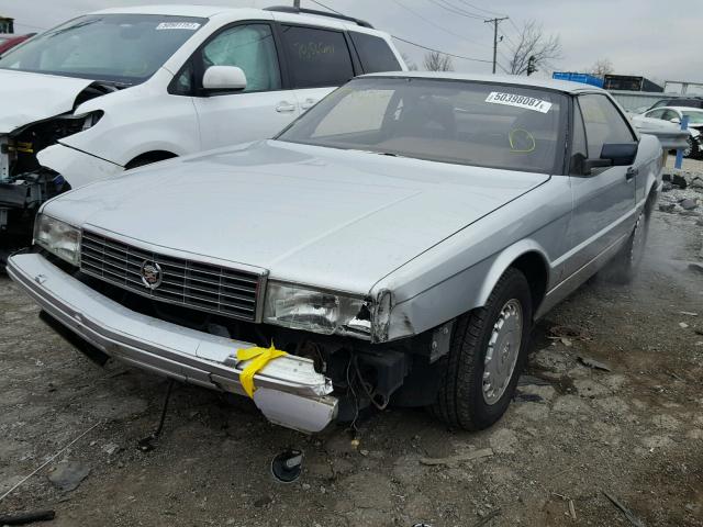 1G6VR3177JU100456 - 1988 CADILLAC ALLANTE SILVER photo 2