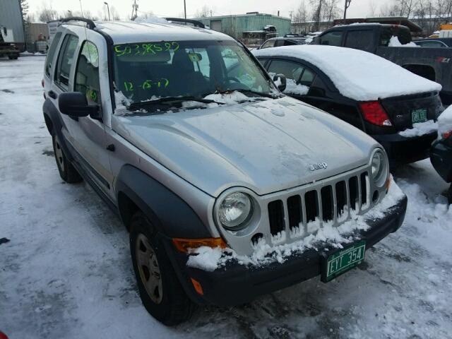 1J4GL48K27W512234 - 2007 JEEP LIBERTY SP SILVER photo 1