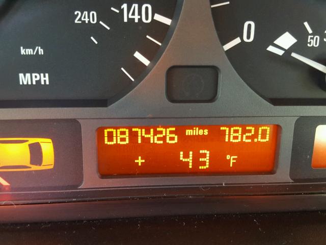 WBAEU33405PR15601 - 2005 BMW 325 XI GREEN photo 8