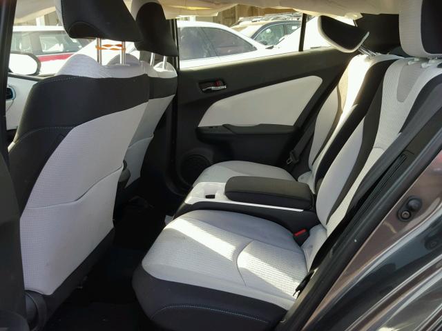 JTDKARFPXH3039512 - 2017 TOYOTA PRIUS PRIM ნაცრისფერი ფოტო 6