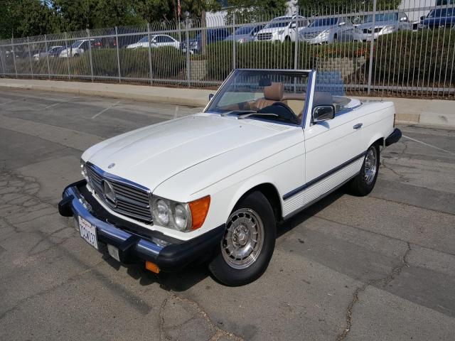 WDBBA45A0CB012347 - 1982 MERCEDES-BENZ 380 SL WHITE photo 1