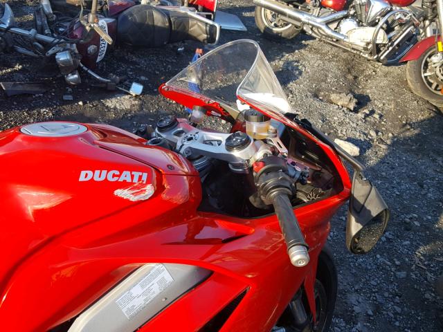 ZDMDAGNW5KB006165 - 2019 DUCATI PANIGALE V RED photo 5