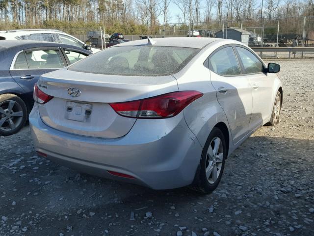 5NPDH4AE6DH272444 - 2013 HYUNDAI ELANTRA GL SILVER photo 4