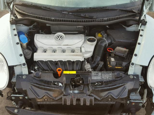 3VWRF31Y96M306161 - 2006 VOLKSWAGEN NEW BEETLE 蓝色 照片 7