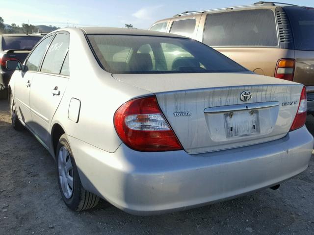 4T1BE32K24U352632 - 2004 TOYOTA CAMRY LE SILVER photo 3
