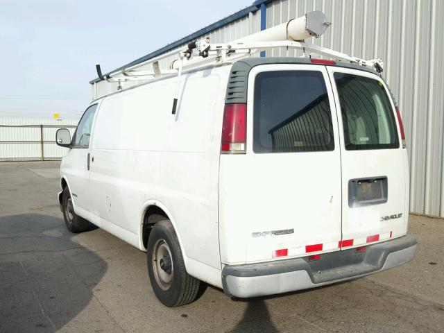 1GCFG25W611165495 - 2001 CHEVROLET EXPRESS G2 WHITE photo 3