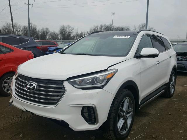 KM8SRDHF7JU272758 - 2018 HYUNDAI SANTA FE S WHITE photo 2