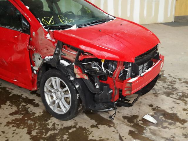 1G1JC5SH1E4236032 - 2014 CHEVROLET SONIC LT RED photo 9