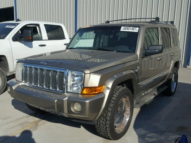 1J8HG58N46C293753 - 2006 JEEP COMMANDER GOLD photo 2