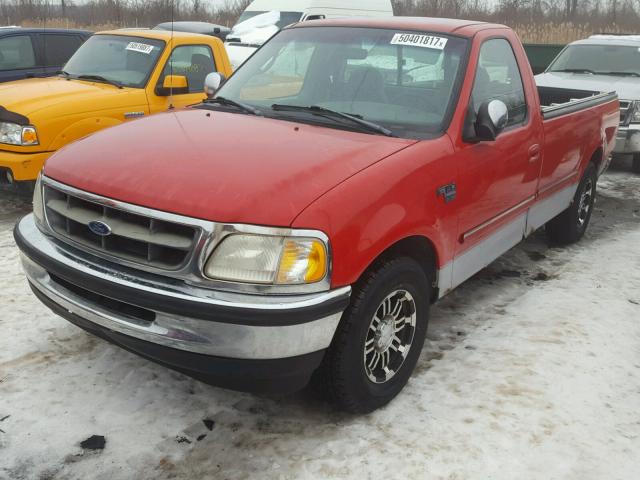 1FTZF17W0WNB42432 - 1998 FORD F150 RED photo 2