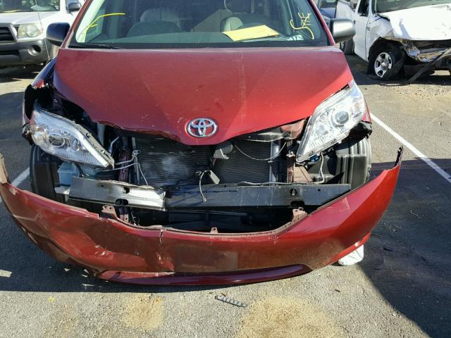 5TDZK3DC2DS290588 - 2013 TOYOTA SIENNA BAS RED photo 9