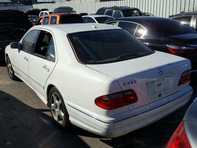 WDBJF70J41B204860 - 2001 MERCEDES-BENZ E 430 WHITE photo 3