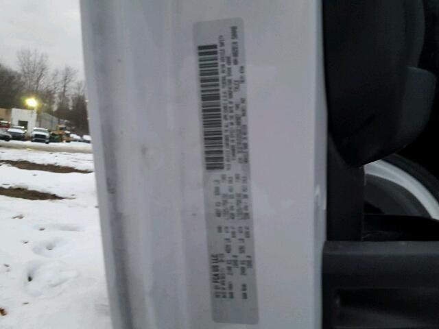 3C6TRVDD5GE100987 - 2016 RAM PROMASTER WHITE photo 10