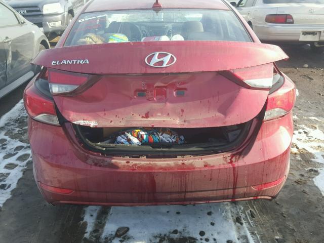 5NPDH4AEXGH683673 - 2016 HYUNDAI ELANTRA SE RED photo 9