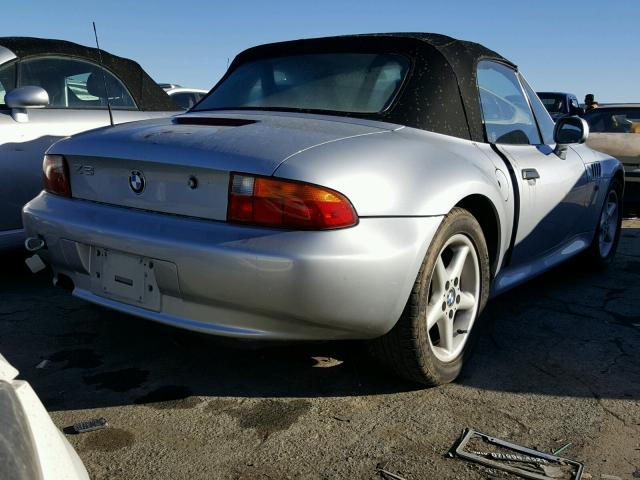 4USCJ3328WLB62939 - 1998 BMW Z3 2.8 SILVER photo 4