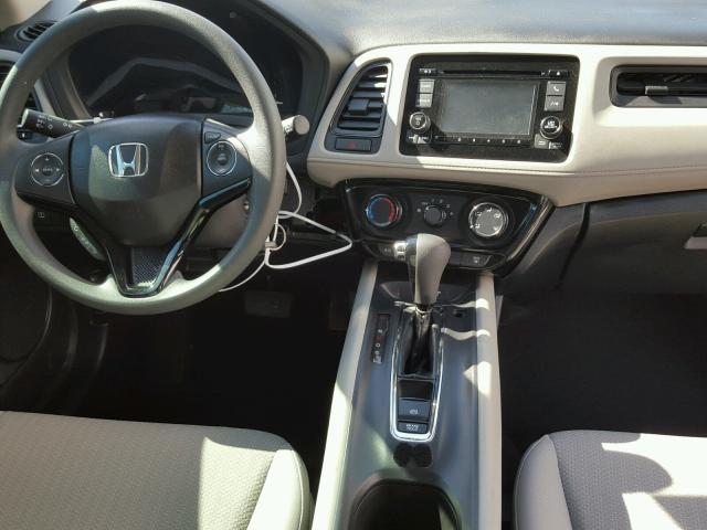 3CZRU5H34HM704566 - 2017 HONDA HR-V LX GRAY photo 9