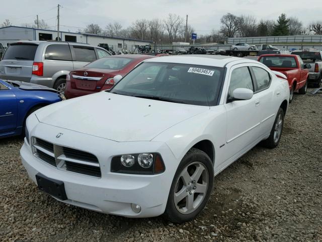 2B3CK8CT5AH318125 - 2010 DODGE CHARGER R/ WHITE photo 2