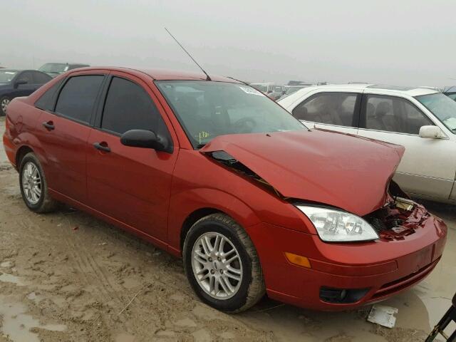 1FAFP34N45W295160 - 2005 FORD FOCUS ZX4 RED photo 1