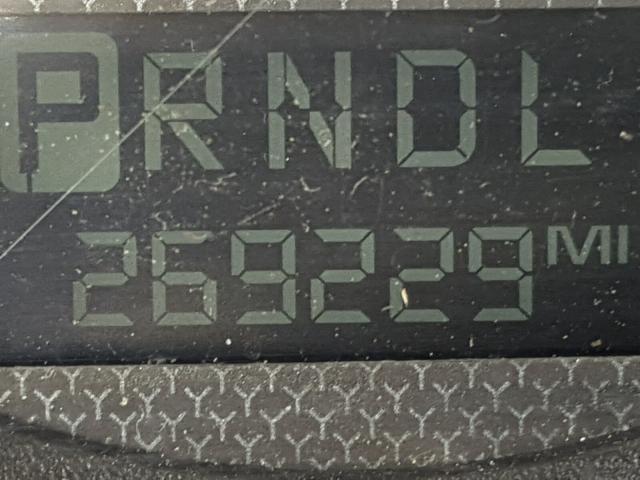 1G1ZT54835F204266 - 2005 CHEVROLET MALIBU LS WHITE photo 8