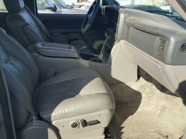 3GKEC16T13G243826 - 2003 GMC YUKON XL C GOLD photo 5